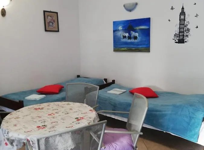 Defranceski Lejlighed